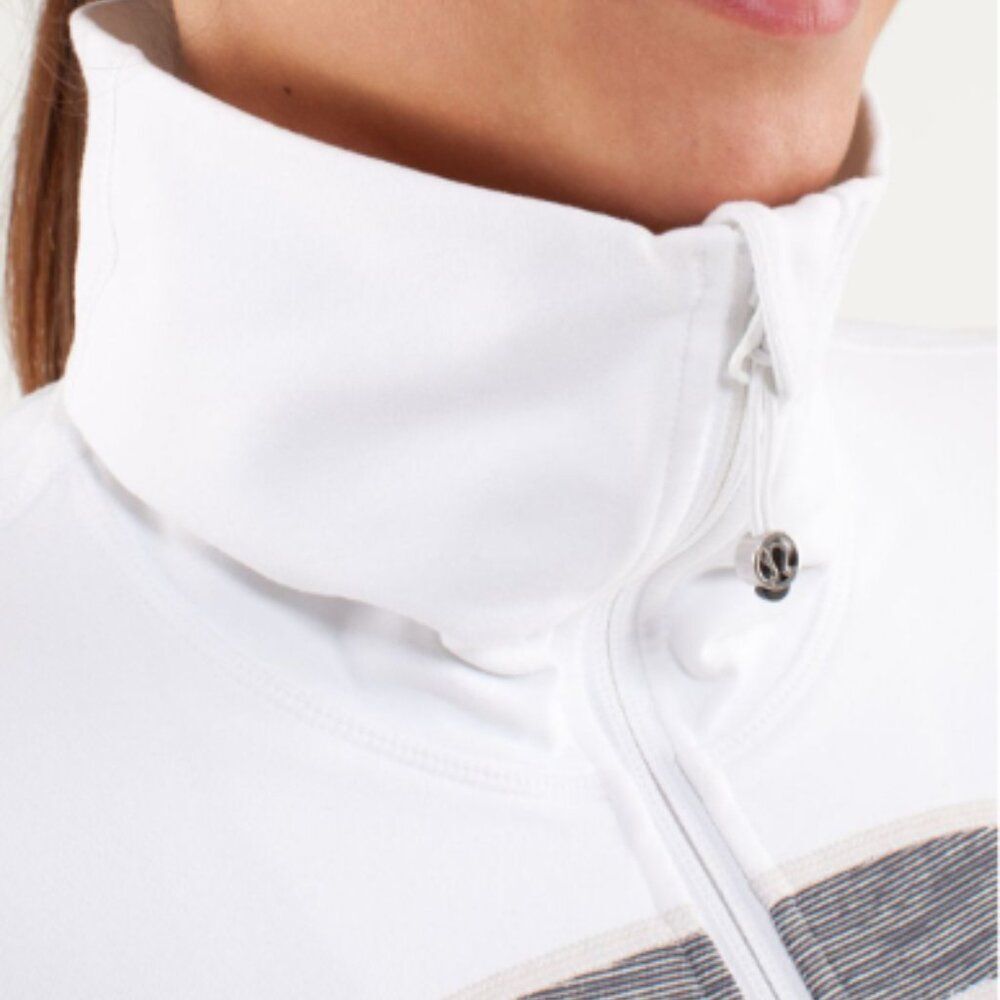 Lululemon In Stride Jacket - Picture 4 of 11
